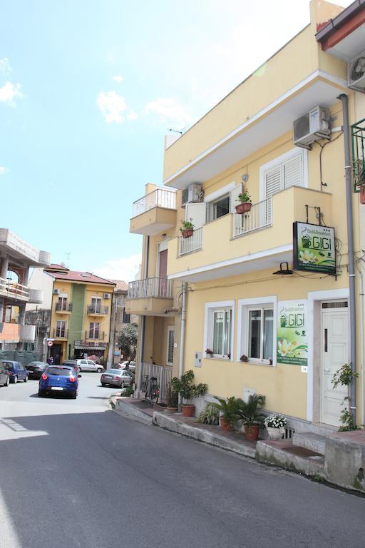 Bed And Breakfast Gigi Фурчи-Сикуло Номер фото